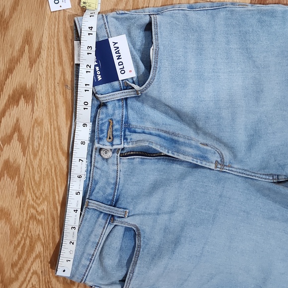 Old Navy High Rise Wow Flare size 8 Jeans - Picture 10 of 17